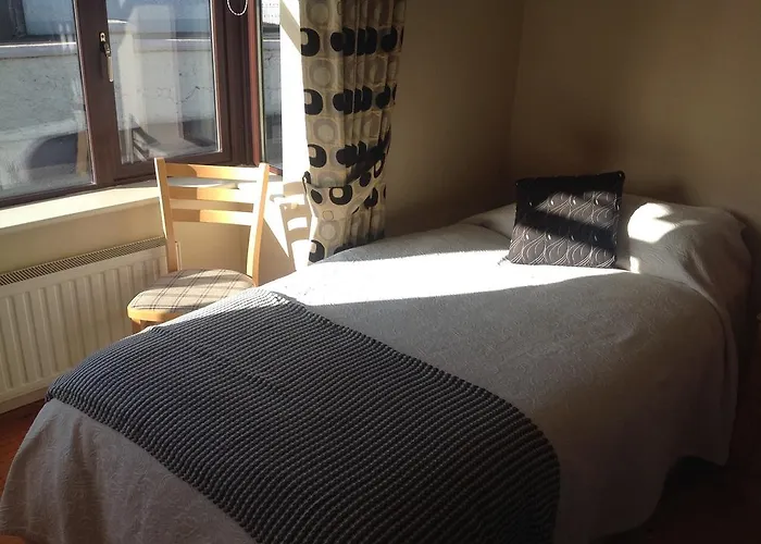 Seber House 3*